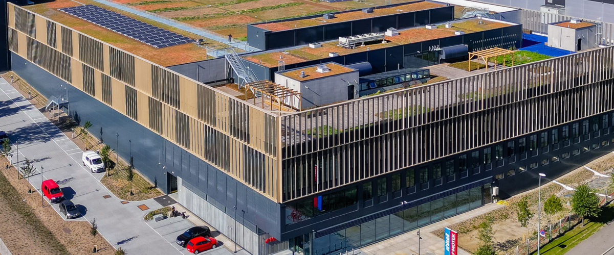 Grön logistikbyggnad
